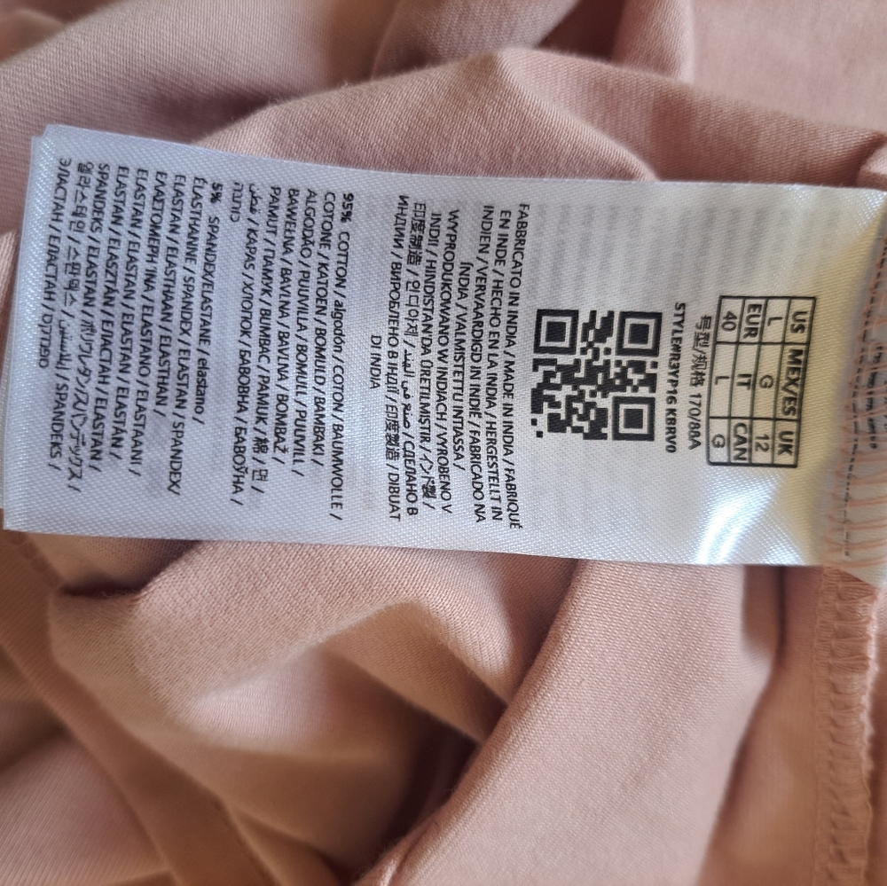 Guess Women's Ringer Baby Tee - Picture 7 of 8